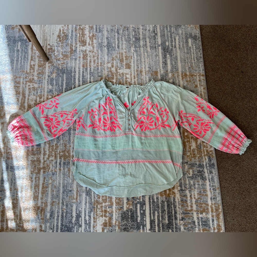 SOLD Free People Mint Blouse - Picture 15 of 16